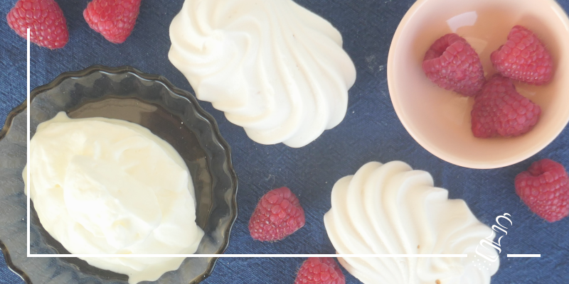 meringues mit himbeeren