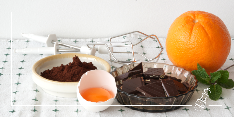 schokoladen dessert mit orangen