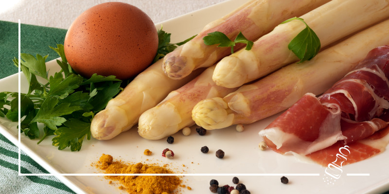 spargeln mit rasiger eiersauce