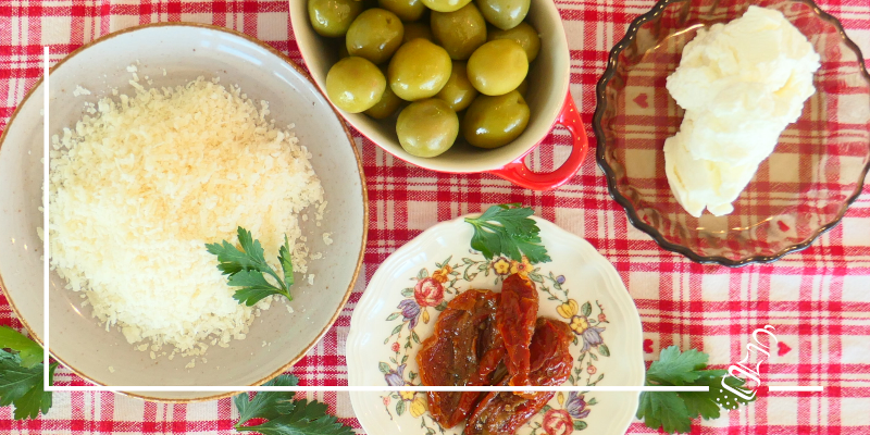 parmesanchaerbli mediterran gefuellt